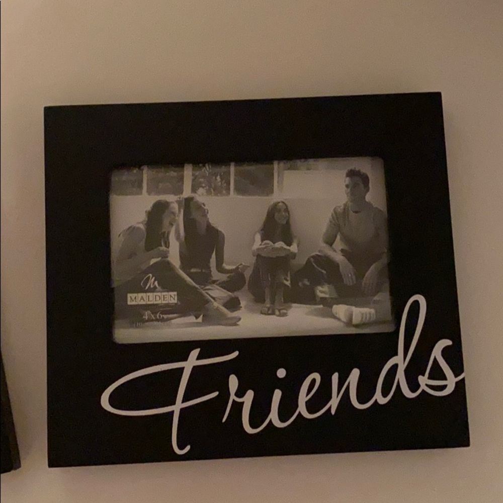 Picture frames - Picture 3 of 3